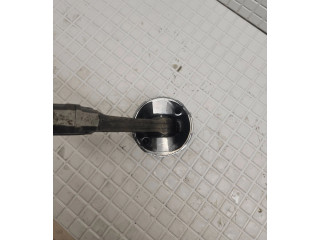 Píst Toyota Avensis T250