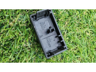 Другая деталь салона