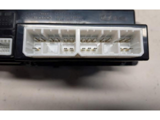 Дисплей    937001K800, 945101K000   Hyundai ix20