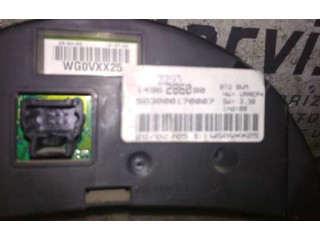 Zámek zadních dveří Fiat Doblo 2011