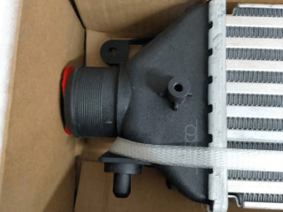 Интеркулер 51783791 Alfa Romeo Mito