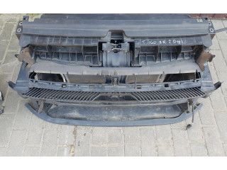 Pojistková skříňka Комплект радиатора    Volkswagen Tiguan 2018