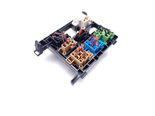 Блок предохранителей 4H0951253A Audi Q3 8U