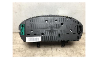 Панель приборов    Volkswagen Polo       