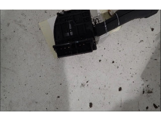 Ручка стеклоочистителей 7700832722 Renault Twingo I