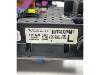 Блок предохранителей 31314469, 00008201098 Volvo XC90