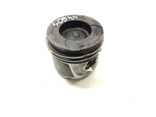  Поршень YD22DDTi   Nissan X-Trail T30  