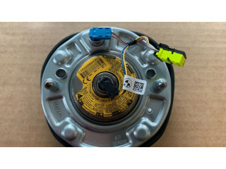 Подушка безопасности водителя 32307855724   BMW 7 G11 G12