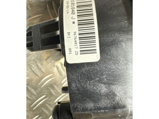 Подушка безопасности водителя 96764017, 0101840 Citroen C4 II Picasso