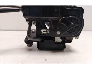 Замок багажника     Toyota Corolla Verso AR10 2004 - 2009 года