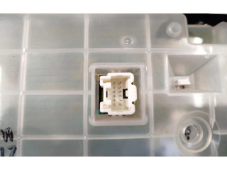 Přístrojová deska  Mazda 5 2012 BBM655430  