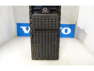 Блок предохранителей 8645410, 8645410 Volvo V70