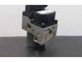 Блок АБС 0273004571, 0130108084 Toyota Corolla Verso E121 2001 - 2004 года