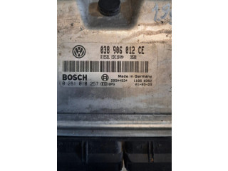 Блок управления двигателя 038906012CE, 28SA4934 Skoda Octavia Mk1 (1U)