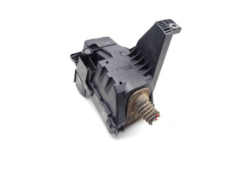 Блок предохранителей 30728132   Volvo XC90    