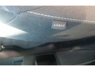 Подушка безопасности в сиденье    Skoda Octavia Mk3 (5E)