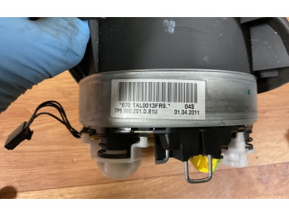 Zpětné zrcátko Volkswagen Touareg II 2015 7P6880201D, 670TAL0013FR9