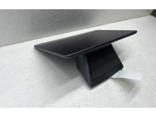 Дисплей    108954302J, 151677900C   Tesla Model 3