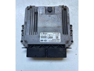 Блок управления двигателя 0281032126, 391402A800   KIA Ceed