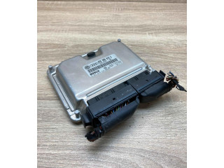 Блок управления двигателем Блок управления 045906019G, 0281010220   Audi A2