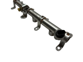 Топливная рампа 06M133316L, 1709420279   Audi A5  