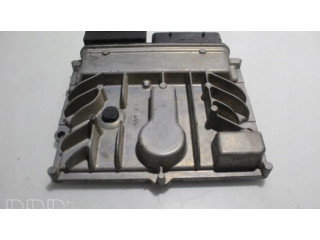 Блок управления двигателем ECU