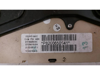 Панель приборов P8200650541, 2C1184155A   Dacia Logan I       