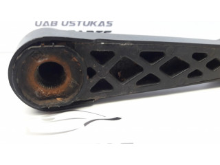 Ножка стеклоочистителей лобового стекла