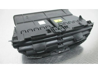 Блок управления климат-контролем    Peugeot 2008 I