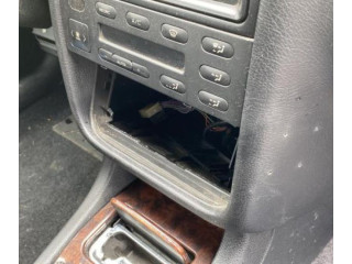 Моторчик заднего дворника     Peugeot 406