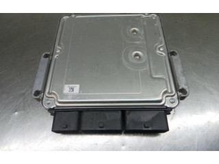 Блок управления двигателя 0281018941, 1039S54500   Dacia Lodgy