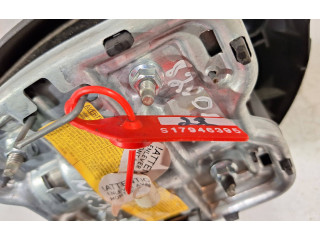 Подушка безопасности водителя    Renault Clio III