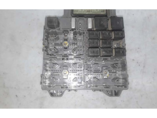 Блок предохранителей LJB7600AB   Jaguar XK8 - XKR    