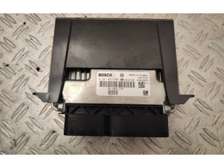 Блок управления двигателя 0281013568, 55563338   Saab 9-5