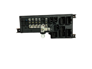 Блок предохранителей  518323324, 8637841   Volvo V70    