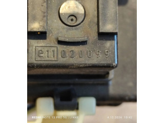 Ящик предохранителей (комплект) 8260097405 Daihatsu YRV