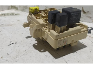 Pojistková skříňka 82641 Toyota Hilux (AN10, AN20, AN30) 2001