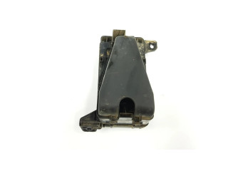   Pojistková skříňka AMR1553, 1H2Z14417KA   Land Rover Discovery 1997