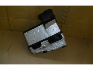   Pojistková skříňka    Volkswagen Transporter - Caravelle T5 2003