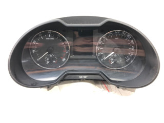 Панель приборов 5E0920860B Skoda Octavia Mk3 (5E)