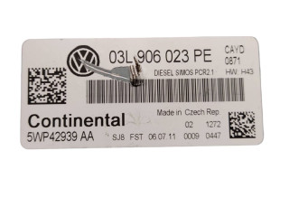 Řídící jednotka 03L906023PE, 5WP42939AA Volkswagen Caddy 2013