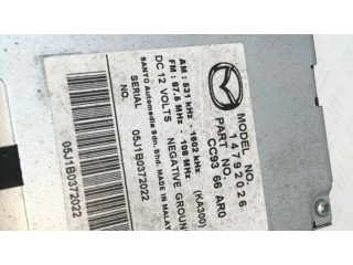 Радио/ проигрыватель CD/DVD / навигация