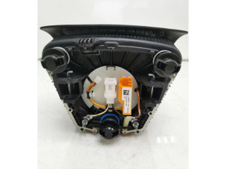 Подушка безопасности водителя 34116424A, P31332820 Volvo V70