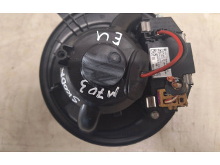 Вентилятор печки 3C0907521D, 1K1820015A Skoda Octavia Mk2 (1Z)