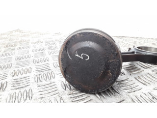 Píst    Saab 9-7X  pro benzínový motor 4.2  