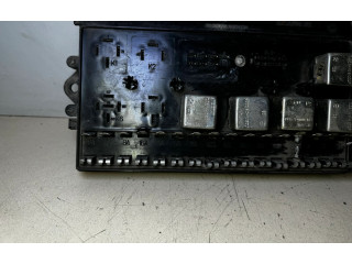 Pojistková skříňka 37003120383, 370031203 Lada Samara 1996