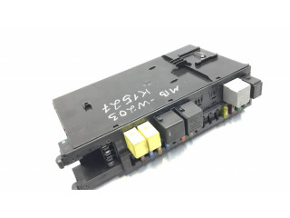Блок предохранителей 2035453201, K1527   Mercedes-Benz C W203    