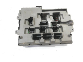 Блок предохранителей 9119446   BMW 1 E81 E87    