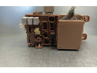 Pojistková skříňka Řídící jednotka BSM 8264102040, MB2323008521 Toyota Corolla E120 E130 2003