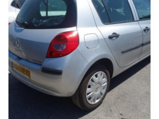 Вентилятор радиатора     7701068310    Renault Clio III 